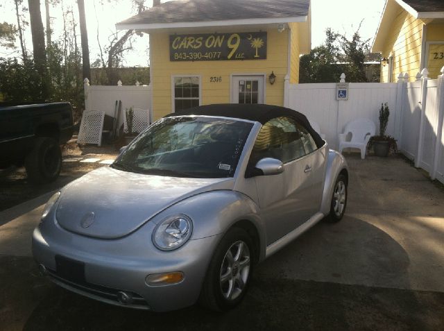 Volkswagen New Beetle 2004 photo 3