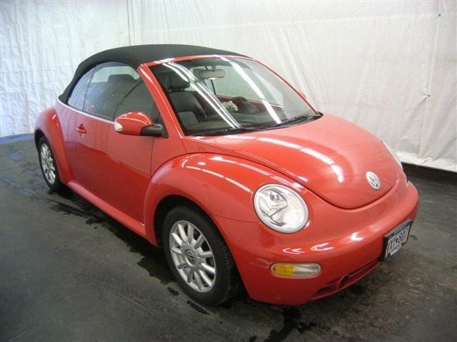 Volkswagen New Beetle FWD 4dr Sport Unspecified