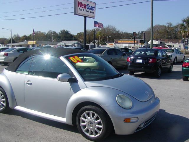 Volkswagen New Beetle 2004 photo 5