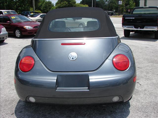 Volkswagen New Beetle 2004 photo 3