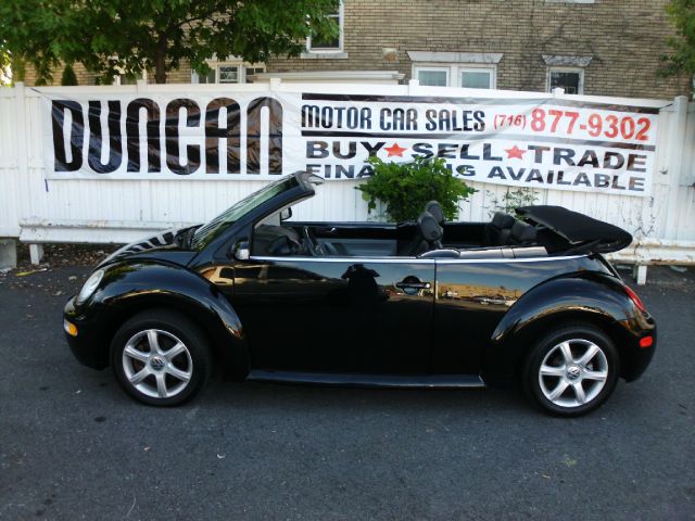 Volkswagen New Beetle 2004 photo 2