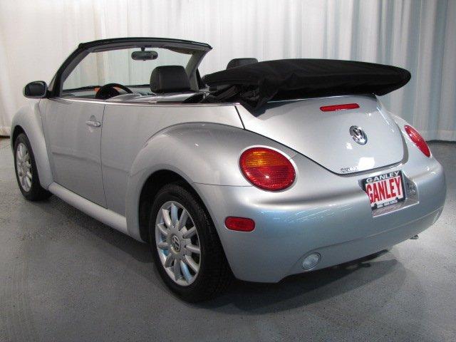 Volkswagen New Beetle 2004 photo 4