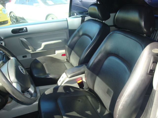 Volkswagen New Beetle Ml320 CDI Hatchback