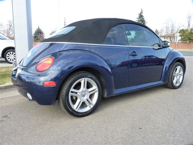 Volkswagen New Beetle 2004 photo 4