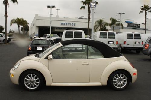 Volkswagen New Beetle FWD 4dr Sport Other