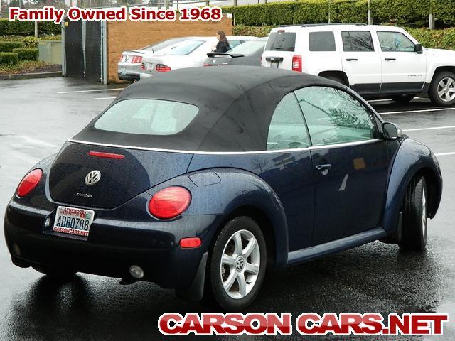 Volkswagen New Beetle 2004 photo 1
