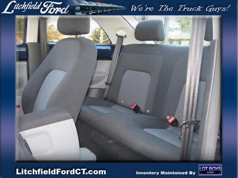 Volkswagen New Beetle 2004 photo 1