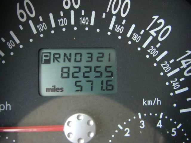 Volkswagen New Beetle 2004 photo 18