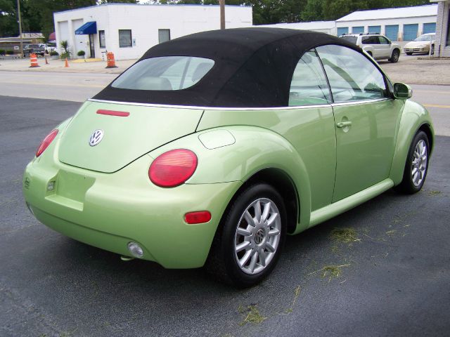 Volkswagen New Beetle 2500 Extended Cab 4WD SLT Convertible