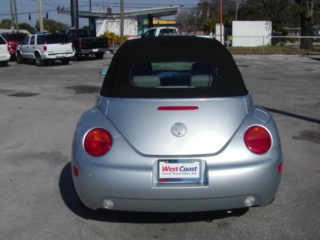 Volkswagen New Beetle 2004 photo 5