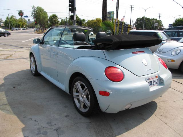 Volkswagen New Beetle 3/4 Ton Convertible