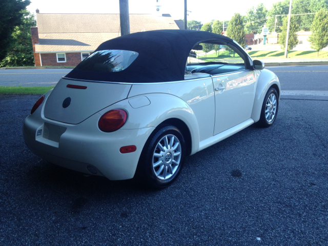 Volkswagen New Beetle 2500 Extended Cab 4WD SLT Convertible