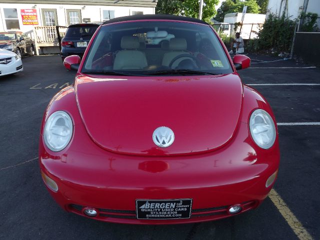 Volkswagen New Beetle 2004 photo 3