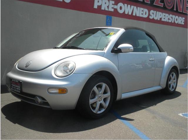 Volkswagen New Beetle 2004 photo 1