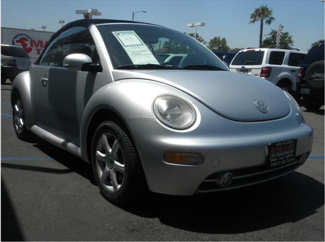 Volkswagen New Beetle 2004 photo 3