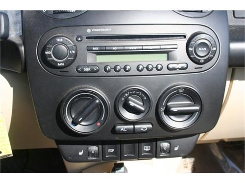 Volkswagen New Beetle 1LT Other