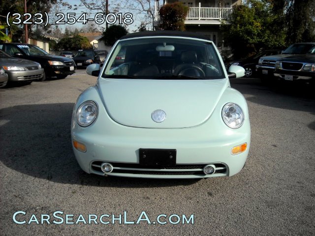 Volkswagen New Beetle 2004 photo 1