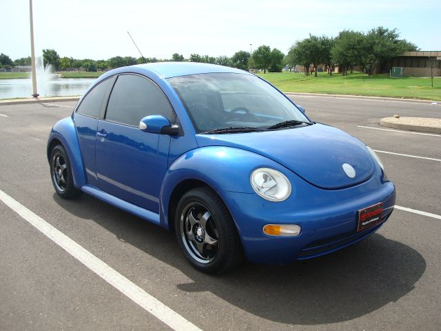 Volkswagen New Beetle 2004 photo 4