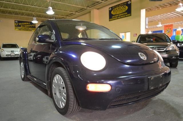 Volkswagen New Beetle 2004 photo 1
