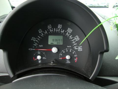 Volkswagen New Beetle FWD 4dr Sport Other