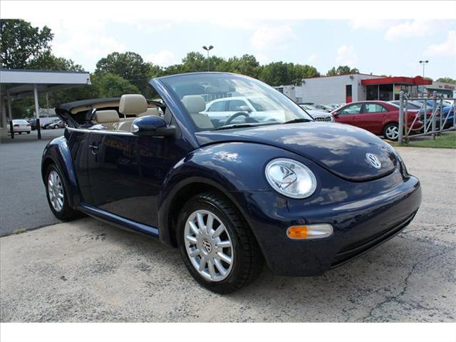 Volkswagen New Beetle 2004 photo 2