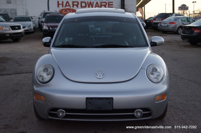 Volkswagen New Beetle 143.5 LTZ Hatchback