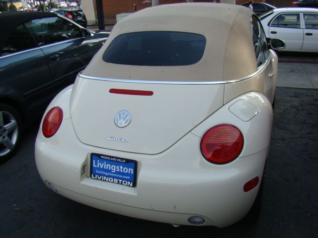Volkswagen New Beetle 2005 photo 3