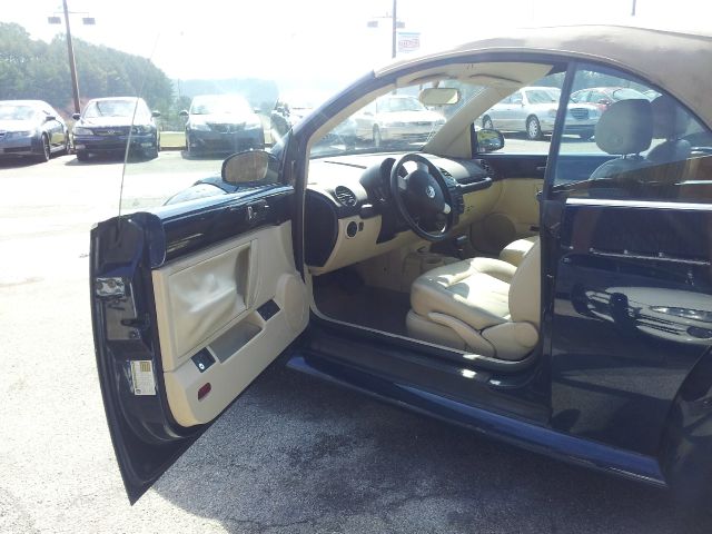 Volkswagen New Beetle 2500 Extended Cab 4WD SLT Convertible