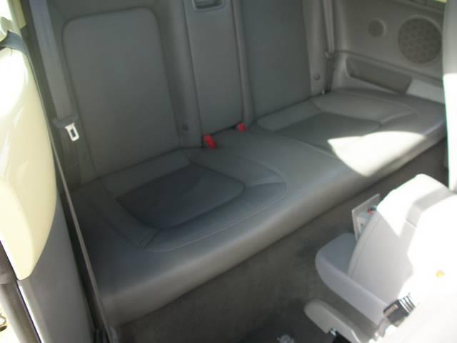 Volkswagen New Beetle 2005 photo 7