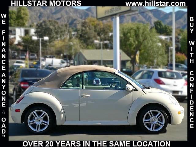 Volkswagen New Beetle 2005 photo 1