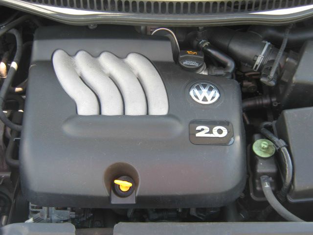 Volkswagen New Beetle 2005 photo 5