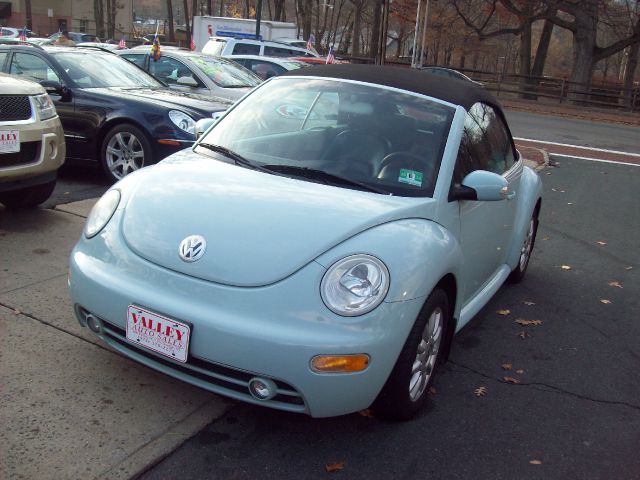 Volkswagen New Beetle 2500 Extended Cab 4WD SLT Convertible