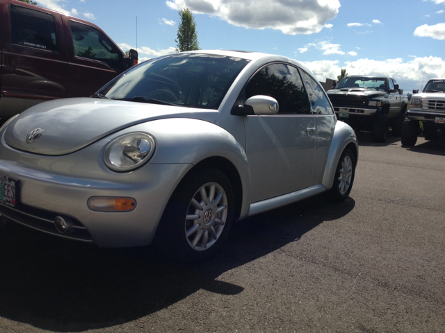 Volkswagen New Beetle 2005 photo 7