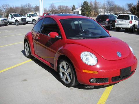 Volkswagen New Beetle 2006 photo 1