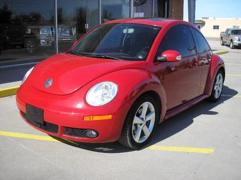 Volkswagen New Beetle 2006 photo 2