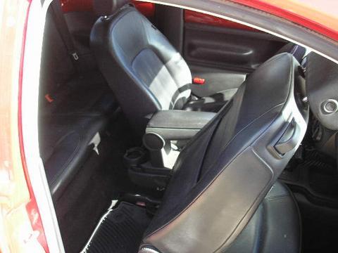 Volkswagen New Beetle 2006 photo 5