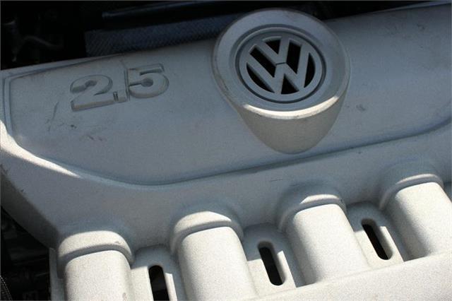 Volkswagen New Beetle 2006 photo 31