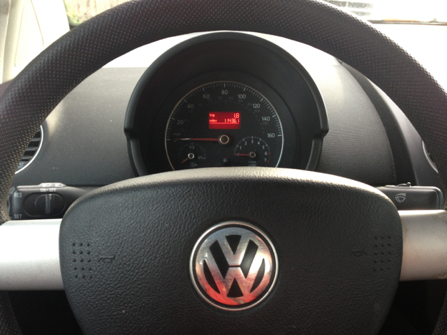 Volkswagen New Beetle Limited Wagon Hatchback
