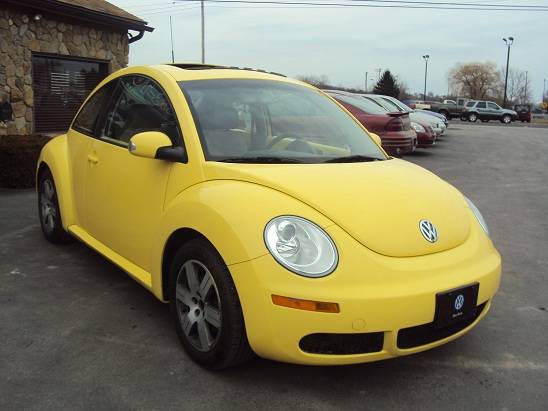 Volkswagen New Beetle 2006 photo 3