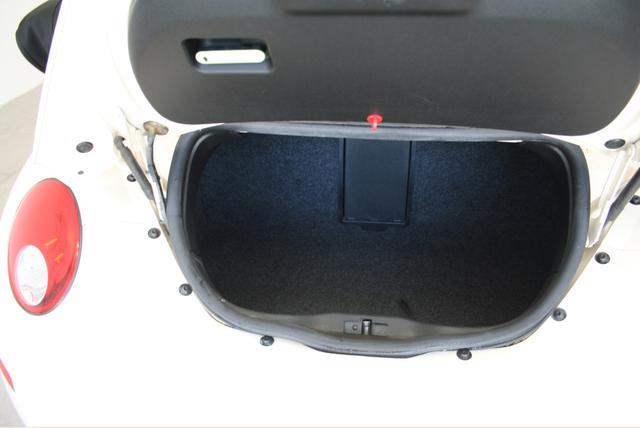 Volkswagen New Beetle 2006 photo 0