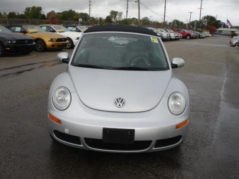 Volkswagen New Beetle 2006 photo 3