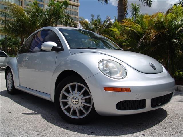 Volkswagen New Beetle GS-R Hatchback