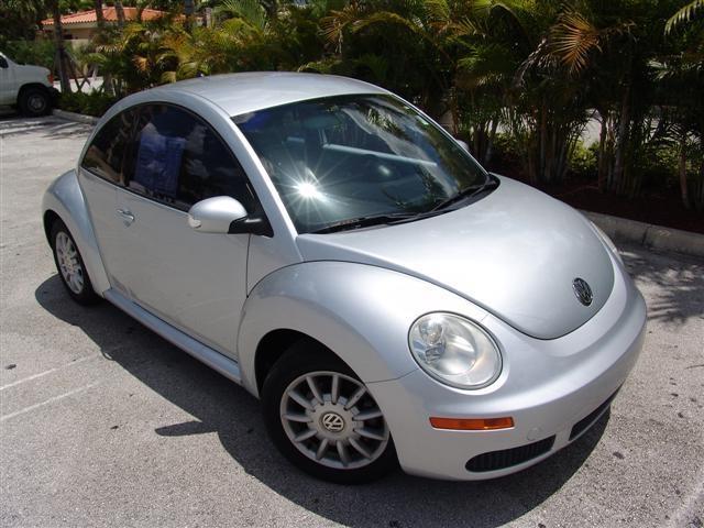 Volkswagen New Beetle 2006 photo 1