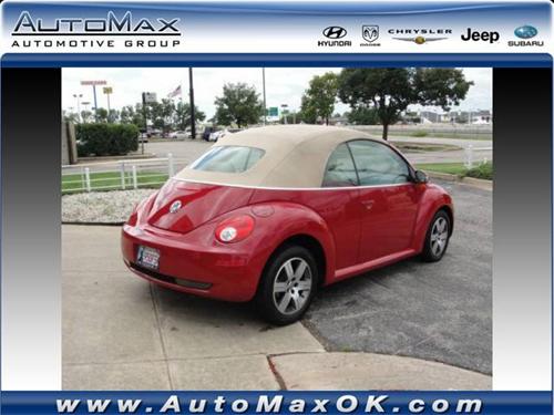 Volkswagen New Beetle 2006 photo 2