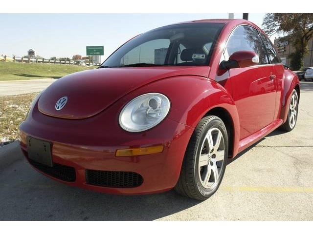 Volkswagen New Beetle 2006 photo 3