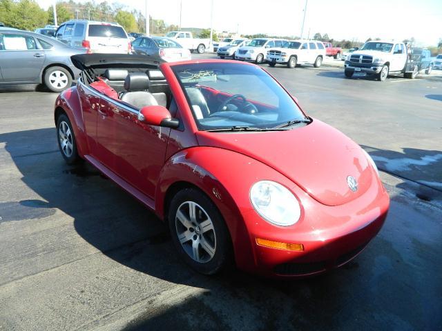 Volkswagen New Beetle 2006 photo 5