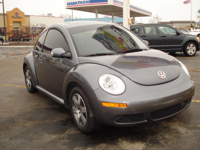 Volkswagen New Beetle 2006 photo 1