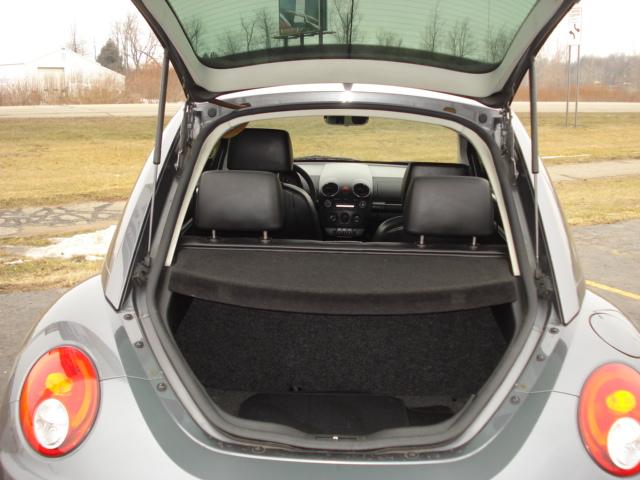 Volkswagen New Beetle 2006 photo 5