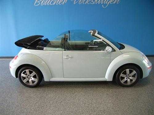 Volkswagen New Beetle 2006 photo 1