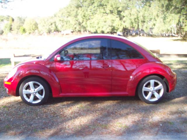 Volkswagen New Beetle CD With MP3 Hatchback